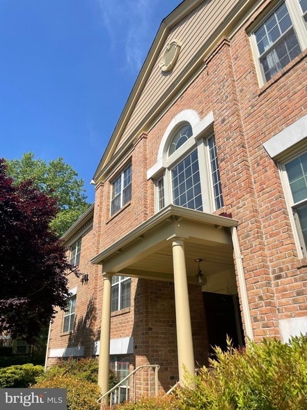 Foto del edificio - 12 Rain Flower Path