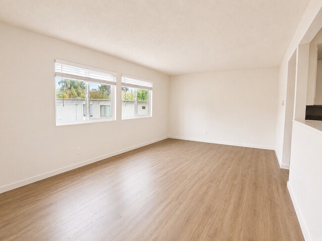 Building Photo - 110 Bodega Ln