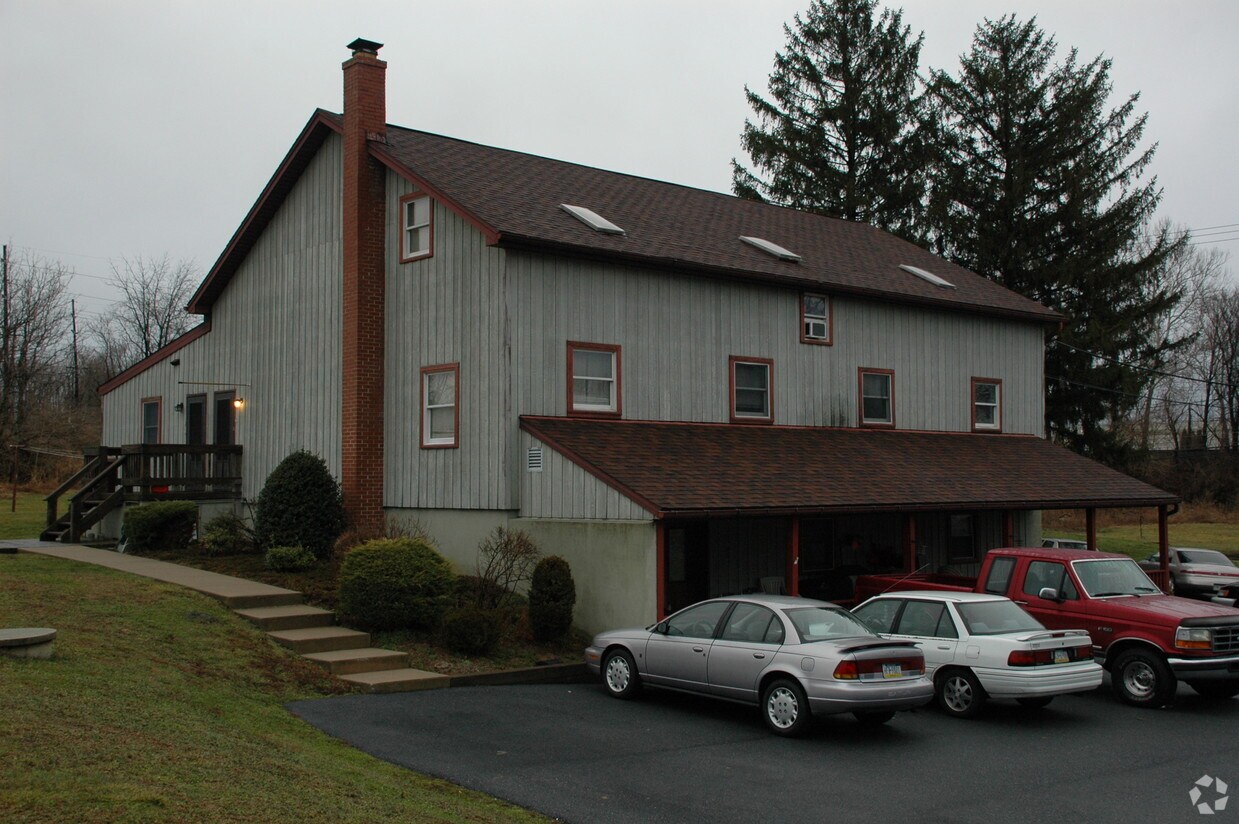 Building Photo - 5058-5083 Pottsville Pike