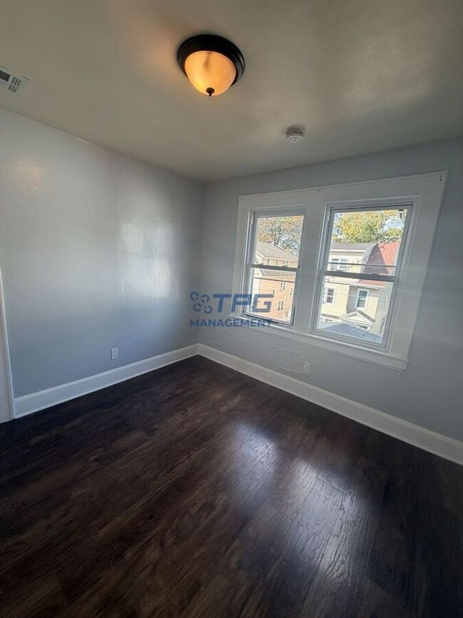 Foto del edificio - 134 Dewey St