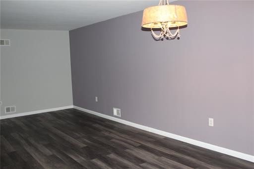 Building Photo - 15 Orchid Ct