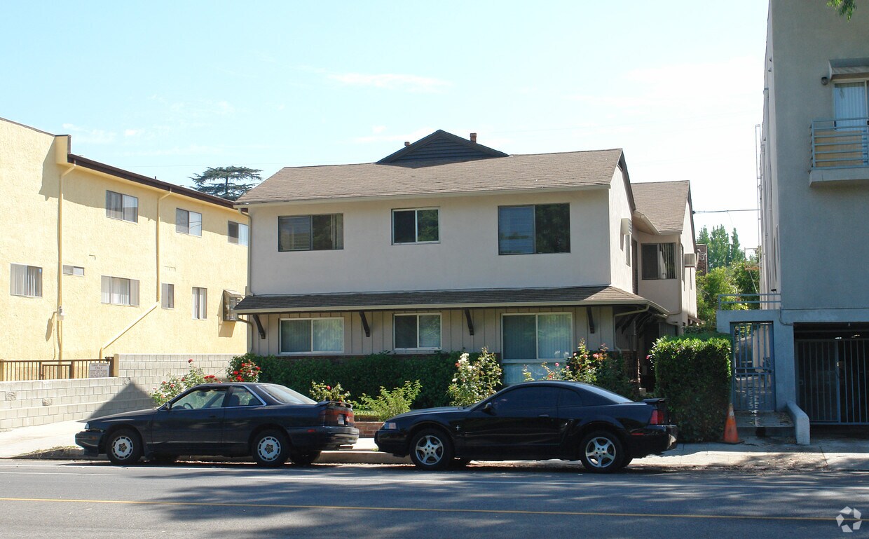 4360 Colfax Ave, Studio City, CA 91604 Apartments in Studio City, CA