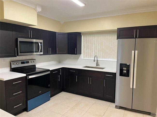 Building Photo - 1460 NW 179th Terrace