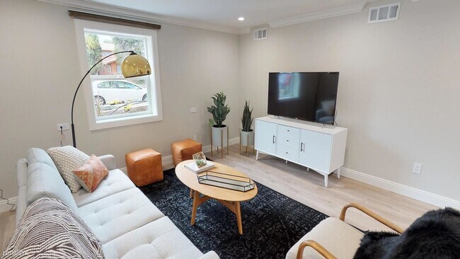 Foto del edificio - 1 br, 1 bath House - 1128 Adeline St Priva...