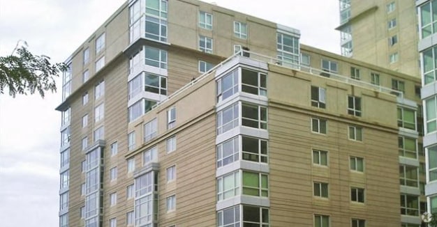Building Photo - 1 Park Pl