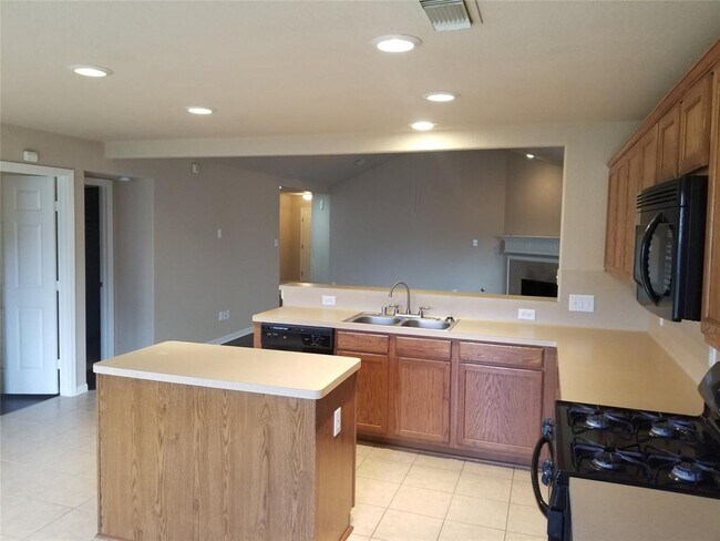 Building Photo - 1438 Chandler Park Ln