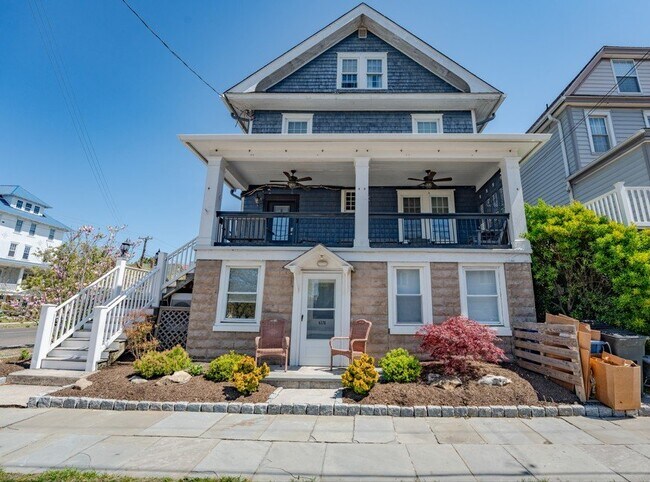 Foto del edificio - 637 Wesley Ave