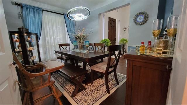 Foto del edificio - 7705 Myrtle Springs Dr