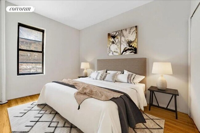 Foto del edificio - 238 E 50th St