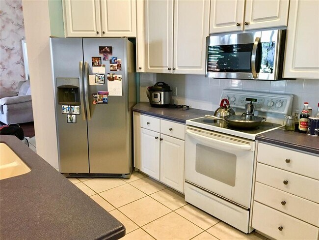 Building Photo - 18154 Heron Walk Dr