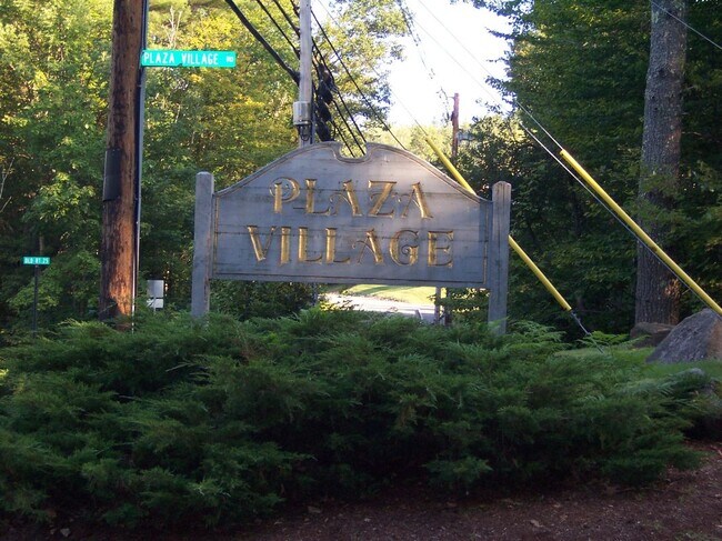 Foto del edificio - 10 Plaza Village Rd