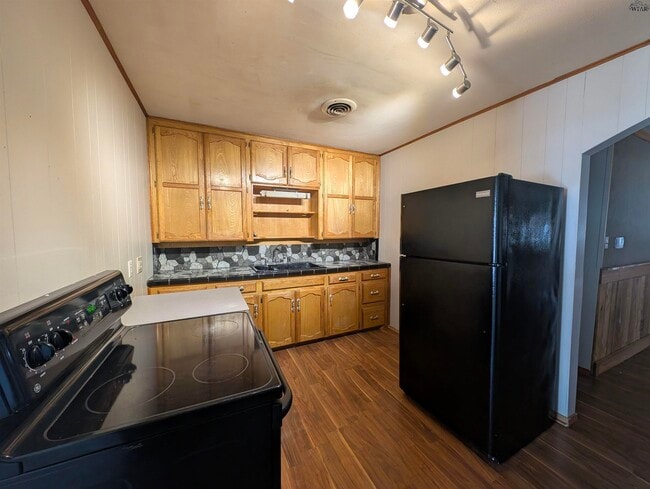 Building Photo - 2943 Elliott St