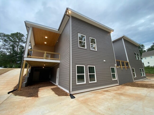 Building Photo - NEW CONSTRUCTION 5 BEDROOM PRE-LEASING FOR...
