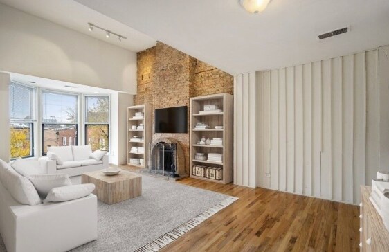 Foto principal - 2904 N Broadway St