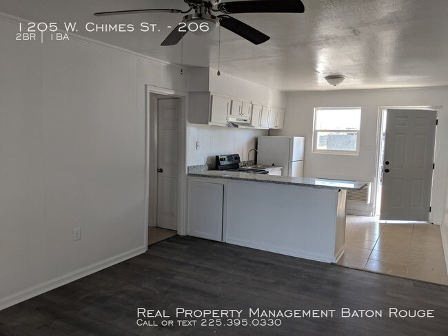 Building Photo - Newly Renovated Apartment on Chimes St!