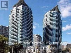 Building Photo - 1 Elm Dr W