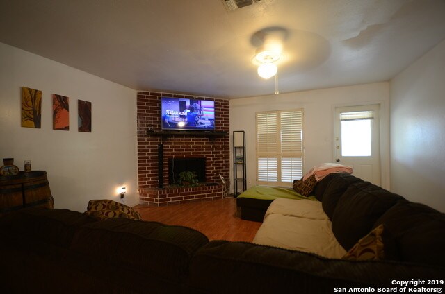 Building Photo - 8326 Sageline St