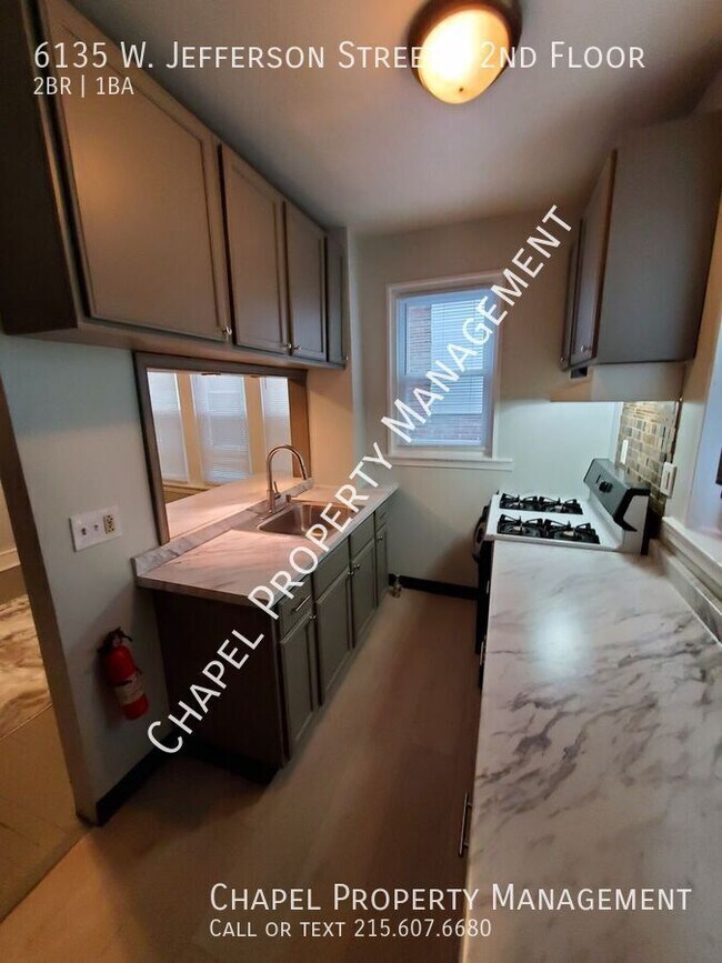 Foto del edificio - 6135 Jefferson St