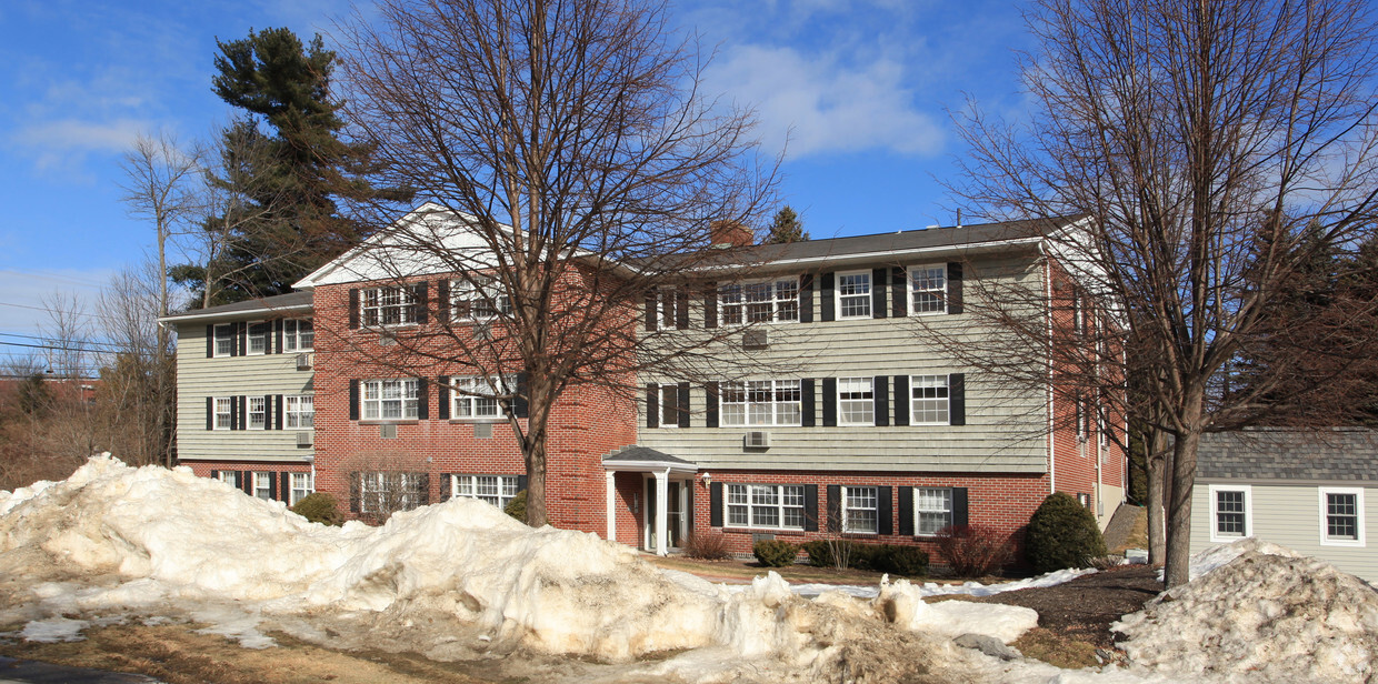 190 Capitol St, Augusta, ME 04330 - Apartments in Augusta, ME ...