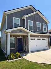 Building Photo - 2645 Rafiki Dr