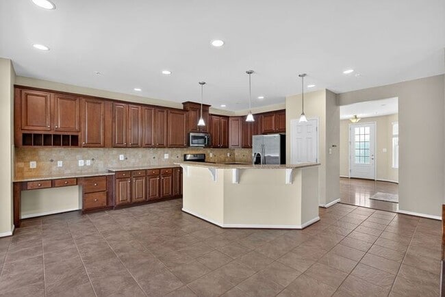 Building Photo - 22955 Snow Leopard Dr