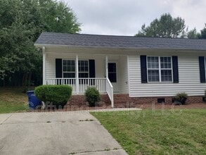 Building Photo - 1205 Summer St