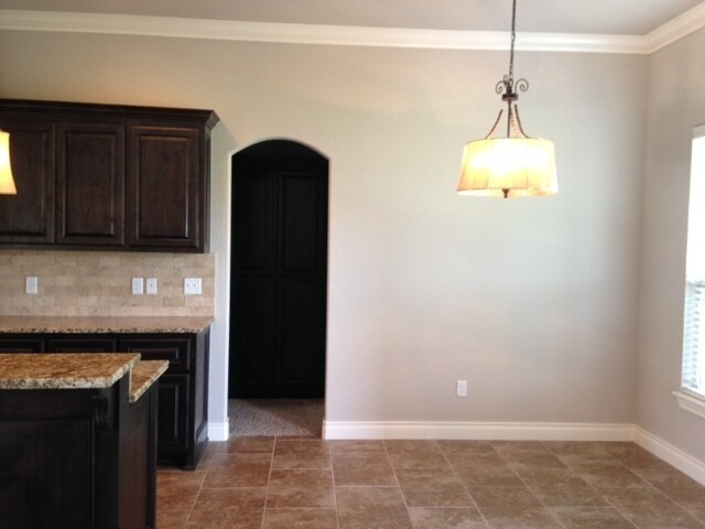 Foto del edificio - 5017 Arbuckle Dr-Built in 2014-4 Bedrooms/...