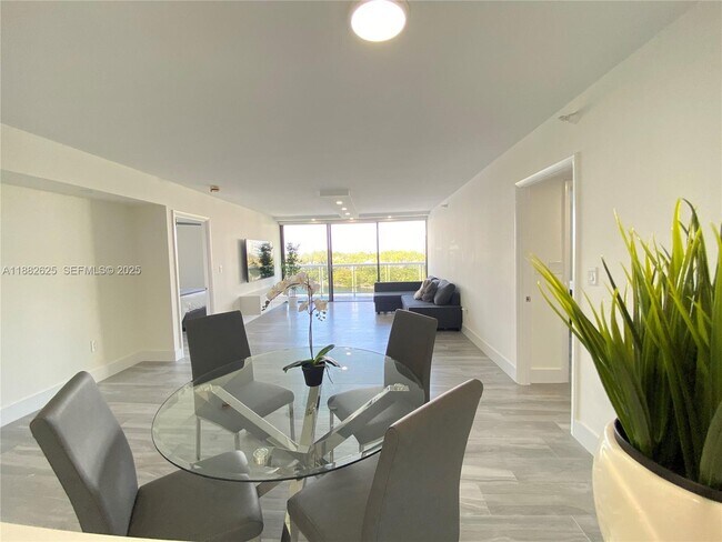 Foto del edificio - 20515 E Country Club Dr