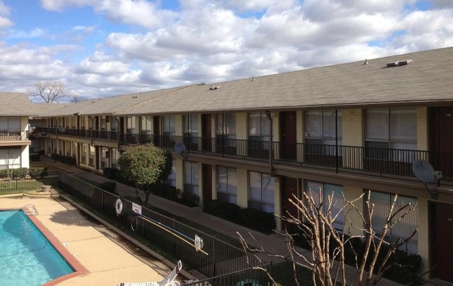 Building Photo - Embassy Apartments