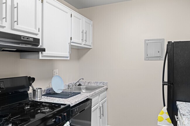 1 dormitorio, 1 baño - 650 pies cuadrados - Cocina - Holly Spring Meadows