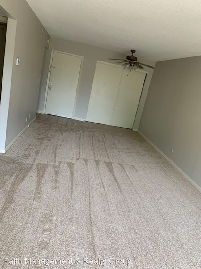 Building Photo - 1 br, 1 bath House - 1855 Poplar Woods Cir...