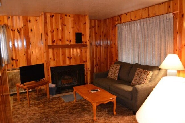 Foto del edificio - 237 E White Mountain Blvd