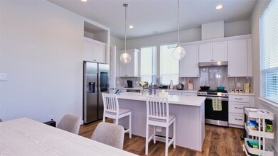 Building Photo - 2720 Grand Fountains Dr