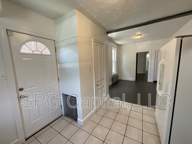 Foto del edificio - 286 W Jackson St