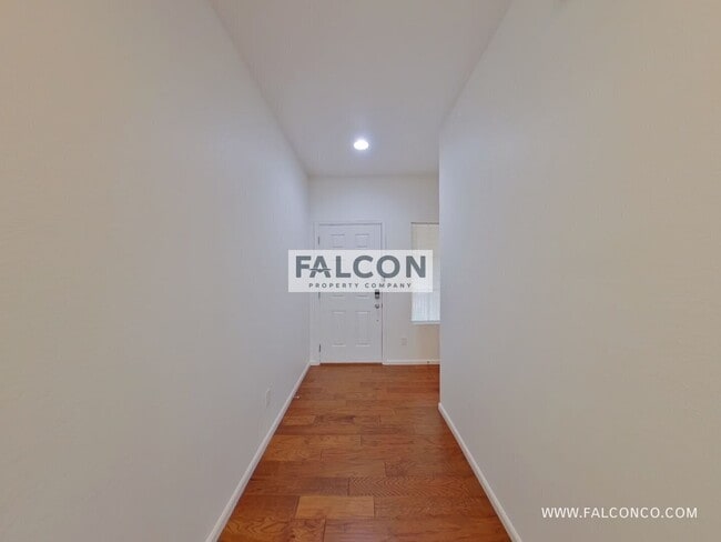 Building Photo - 8345 Longleaf Ln