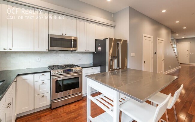 Building Photo - 3 Bed Fishtown Home