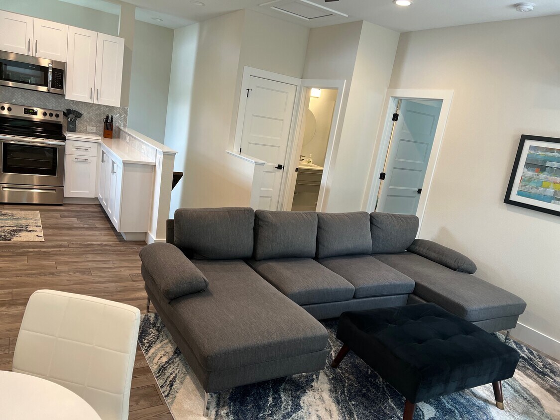 Foto principal - 4809 W Juno St