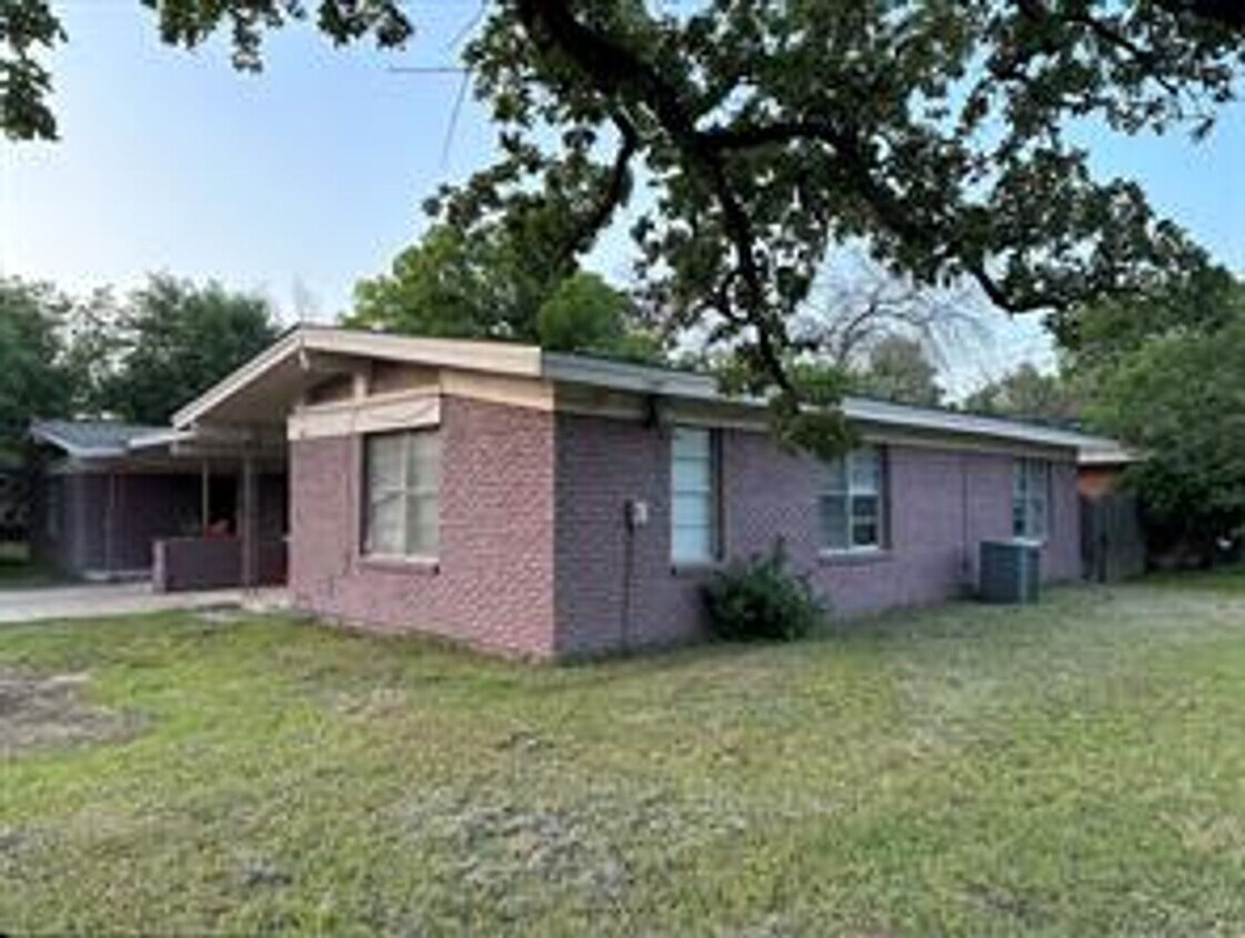 Foto principal - Walnut St Duplex