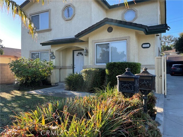 Foto principal - 8518 Cleta St