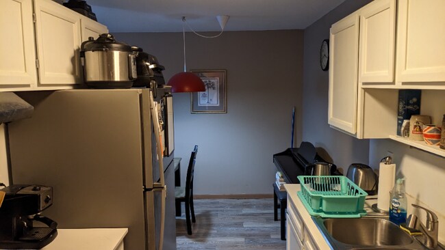 Foto del edificio - 4530 Park Commons Dr