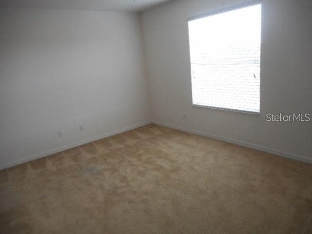 Building Photo - 640 CRESTING OAK Cir