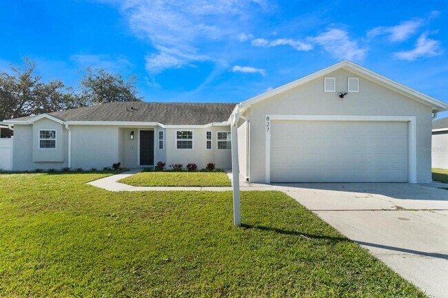 Building Photo - 827 Albi Ct