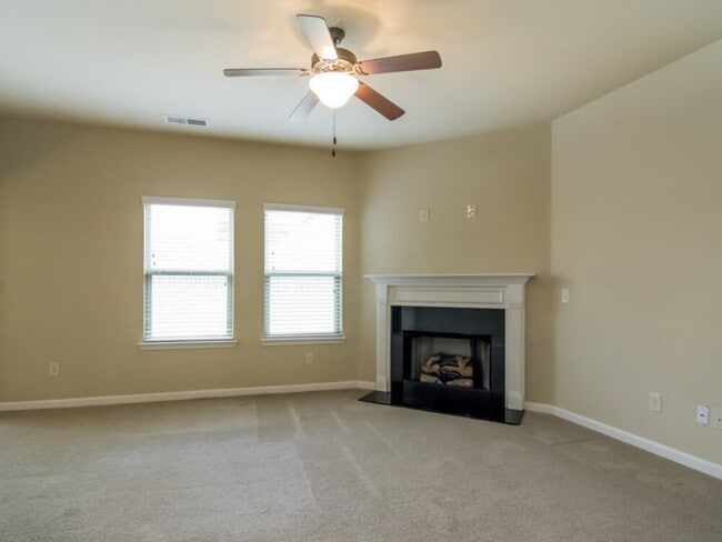 Building Photo - 2345 Morgan Farm Dr