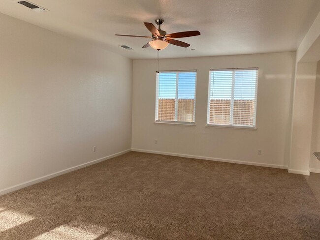 Foto del edificio - REDUCED!!!  3 Bedroom 2 Bath Home for Rent...