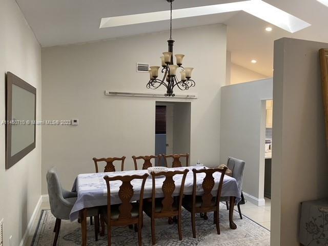 Foto del edificio - 13647 Barberry Dr