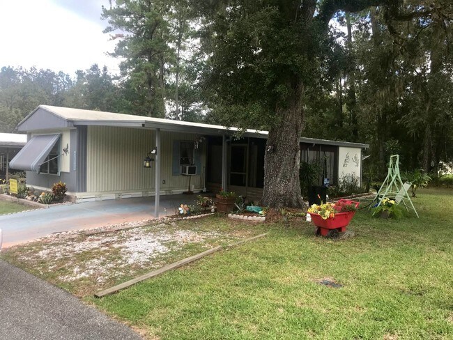 Building Photo - 7032 Daffodil Dr