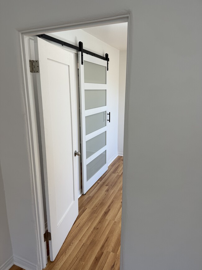 Foto del edificio - 2734 Lytelle Pl