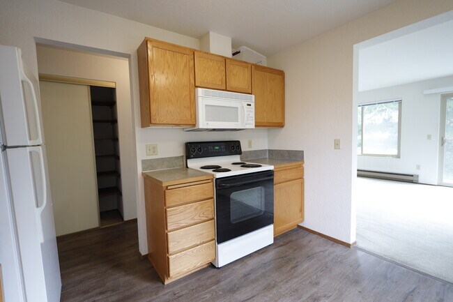 Foto del edificio - Bitter Lake Apartments