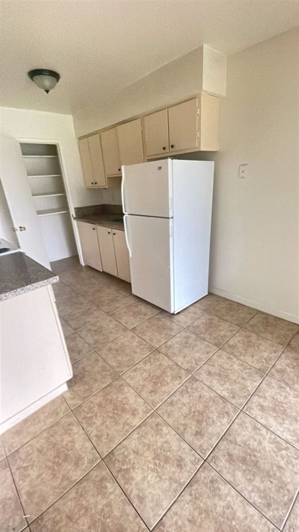 Building Photo - 3052 W Pontiac Way