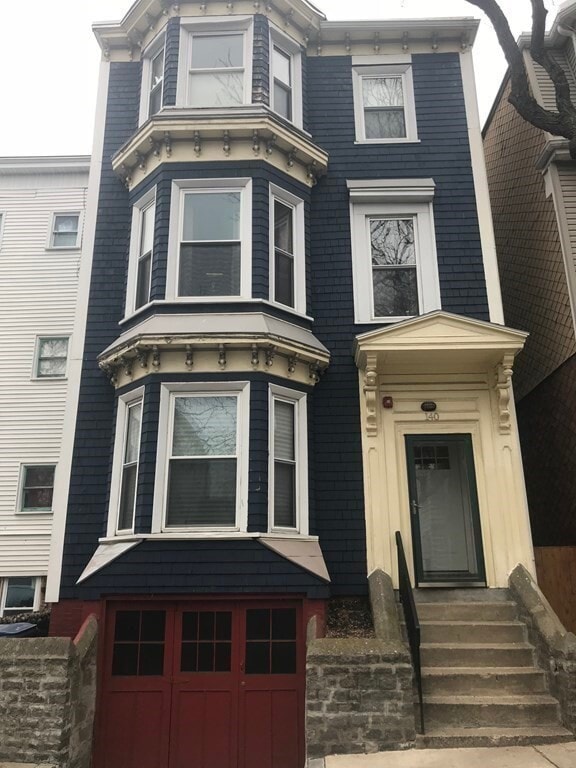 Foto del edificio - 140 Trenton St